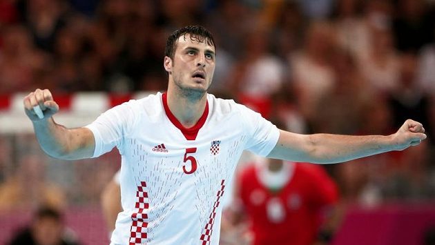 Domagoj Duvnjak oslavuje jeden z gólů v utkání proti Maďarsku. Domagoj Duvnjak oslavuje jeden z gólů v utkání proti Maďarsku.