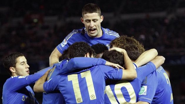 Fotbalisté Chelsea se radují z branky na mistrovství světa klubů v Japonsku. Fotbalisté Chelsea se radují z branky na mistrovství světa klubů v Japonsku.