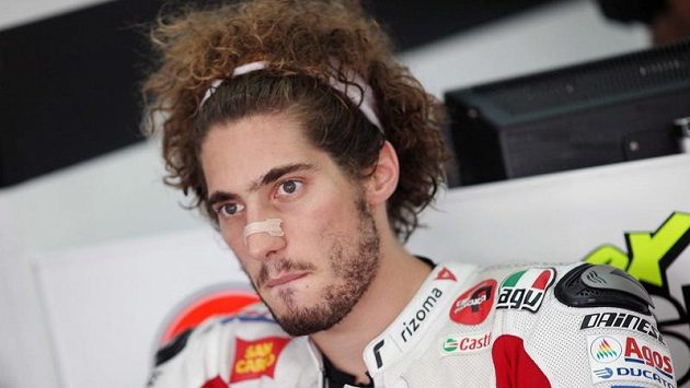 Marco Simoncelli krátce před smrtí. Marco Simoncelli krátce před smrtí.