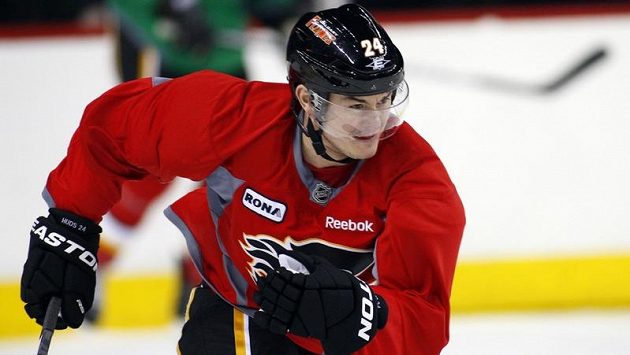 Jiří Hudler opustil přípravný kemp Calgary. Jiří Hudler opustil přípravný kemp Calgary.