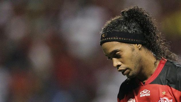 Ronaldinho v dresu Flamenga Ronaldinho v dresu Flamenga