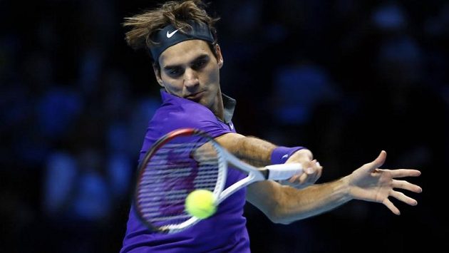Švýcarský tenista Roger Federer postoupil na Turnaji mistrů v Londýně do semifinále. Švýcarský tenista Roger Federer postoupil na Turnaji mistrů v Londýně do semifinále.