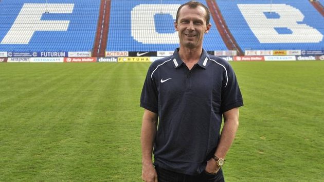 Nový trenér FC Baníku Ostrava Radoslav Látal. Nový trenér FC Baníku Ostrava Radoslav Látal.