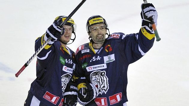 Jaroslav Kudrna (vpravo) a Martin Čakajík z Liberce. Jaroslav Kudrna (vpravo) a Martin Čakajík z Liberce.