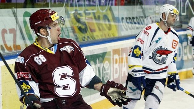 Dominik Pacovský nakonec na reprezentační kemp nedorazí. Dominik Pacovský nakonec na reprezentační kemp nedorazí.