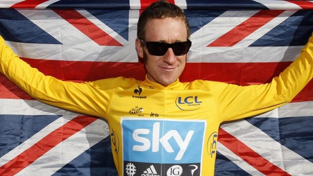 Bradley Wiggins, čerstvý vítěz cyklistické Tour de France, je údajně jedním z adeptů na zapálení ohně při pátečním slavnostním ceremoniálu na Olympijském stadiónu v Londýně Bradley Wiggins, čerstvý vítěz cyklistické Tour de France, je údajně jedním z adeptů na zapálení ohně při pátečním slavnostním ceremoniálu na Olympijském stadiónu v Londýně
