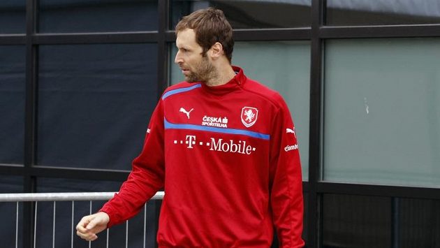 Petr Čech po tréninku fotbalové reprezentace v Polské Vratislavi Petr Čech po tréninku fotbalové reprezentace v Polské Vratislavi