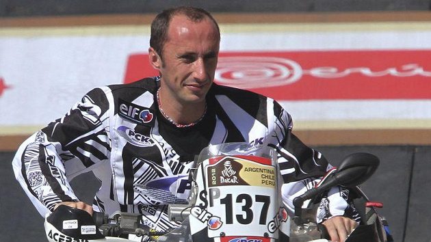 Francouzský závodník Sébastien Coué Francouzský závodník Sébastien Coué