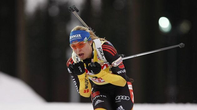 Magdalena Neunerová střílela v Novém Městě na Moravě do špatného terče. Magdalena Neunerová střílela v Novém Městě na Moravě do špatného terče.