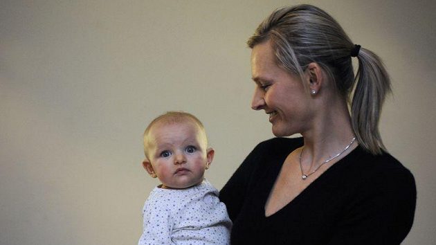 Lenka Šmídová s dcerou Olivií na vyhlášení výsledků ankety Jachtař roku Lenka Šmídová s dcerou Olivií na vyhlášení výsledků ankety Jachtař roku