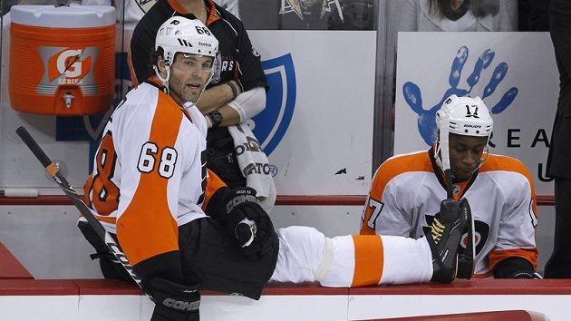 Jaromír Jágr na střídačce Philadelphia Flyers Jaromír Jágr na střídačce Philadelphia Flyers