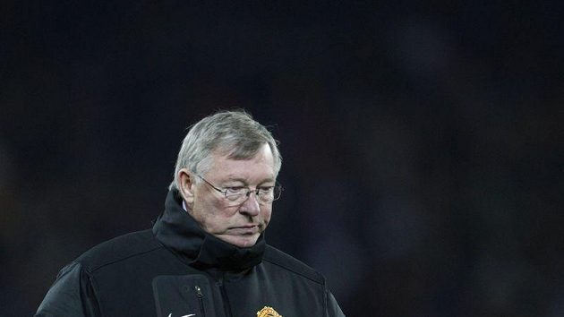 Smutný trenér Manchesteru United Alex Ferguson Smutný trenér Manchesteru United Alex Ferguson