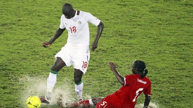 Fousseny Kamissoko z Rovníkové Guineye (vpravo) a Guirane N´Daw ze Senegalu. Fousseny Kamissoko z Rovníkové Guineye (vpravo) a Guirane N´Daw ze Senegalu.