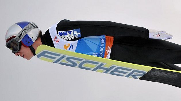 Gregor Schlierenzauer si letí v Garmisch-Partenkirchenu pro vítězství. Gregor Schlierenzauer si letí v Garmisch-Partenkirchenu pro vítězství.