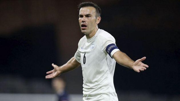 Kapitán izraelské fotbalové reprezentace Bibras Natcho vůbec nepřipouští, že by jeho tým měl sestoupit. Kapitán izraelské fotbalové reprezentace Bibras Natcho vůbec nepřipouští, že by jeho tým měl sestoupit.