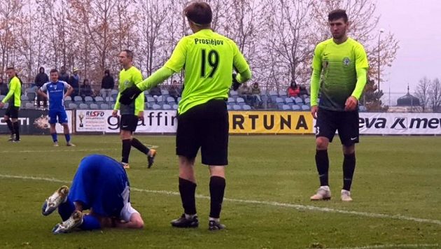 Fotbalisté druholigového Prostějova jsou bez trenéra. Vedení desátého celku tabulky odvolalo Oldřicha Machalu. Fotbalisté druholigového Prostějova jsou bez trenéra. Vedení desátého celku tabulky odvolalo Oldřicha Machalu.