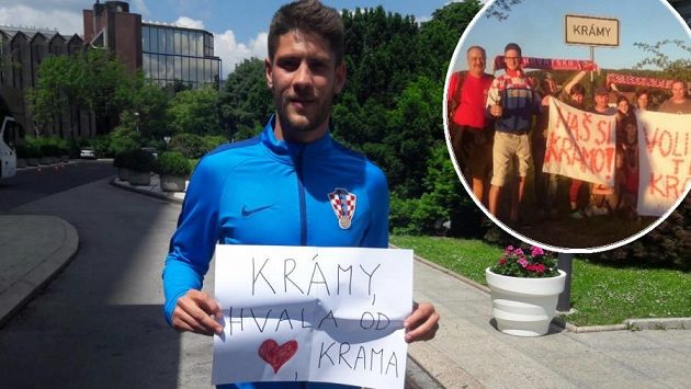 Chorvat Andrej Kramarič na dálku děkuje svému fanklubu na Příbramsku. Chorvat Andrej Kramarič na dálku děkuje svému fanklubu na Příbramsku.