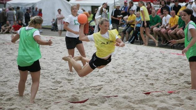 Beach handball players no longer have to play in swimsuits