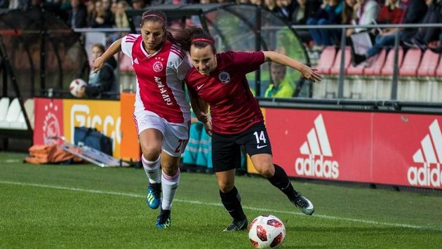 Fotbalistky pražské Sparty prohrály v prvním kole Ligy mistryň s Ajaxem i doma. Fotbalistky pražské Sparty prohrály v prvním kole Ligy mistryň s Ajaxem i doma.