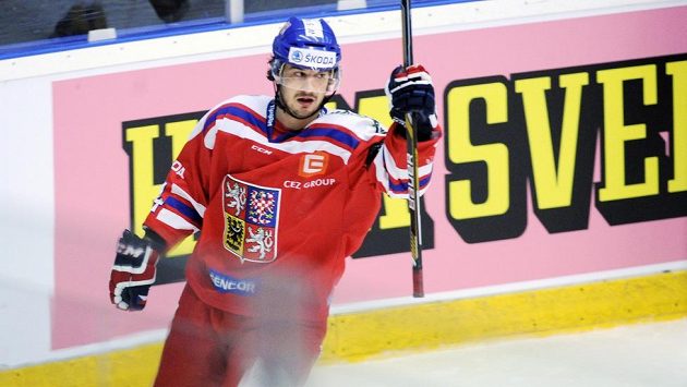 Český útočník Martin Zaťovič jásá poté, co otevřel skóre utkání se Švédy. Český útočník Martin Zaťovič jásá poté, co otevřel skóre utkání se Švédy.