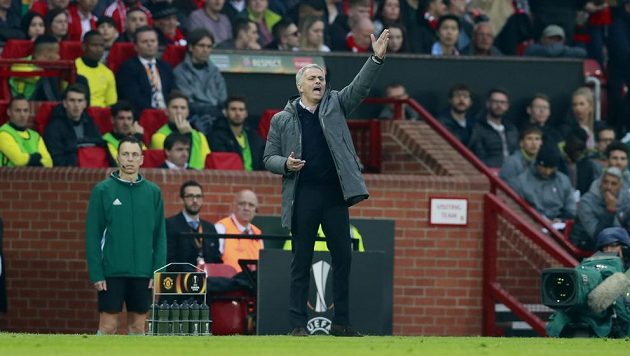 Kouč Manchesteru United Jose Mourinho během odvety semifinále Evropské ligy. Kouč Manchesteru United Jose Mourinho během odvety semifinále Evropské ligy.
