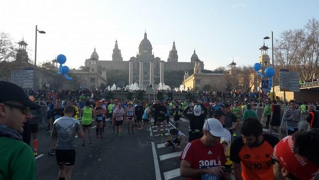 Takové neobyčejné ráno maratónského běžce - nedělní Barcelona. Takové neobyčejné ráno maratónského běžce - nedělní Barcelona.