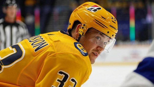 Viktor Arvidsson bude v příští sezóně hrát v dresu Los Angeles Kings. Viktor Arvidsson bude v příští sezóně hrát v dresu Los Angeles Kings.