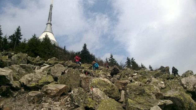 Místo gólů budou pod Ještěděm padat kilometry. Místo gólů budou pod Ještěděm padat kilometry.