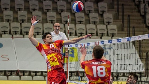 Volejbaloví Lvi Praha vstoupili do extraligy vítězstvím. Volejbaloví Lvi Praha vstoupili do extraligy vítězstvím.