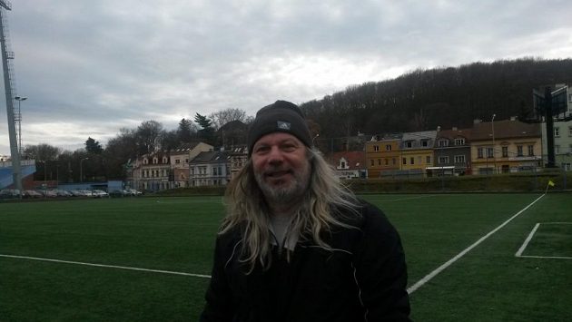 Trenér Robert Žák. Trenér Robert Žák.