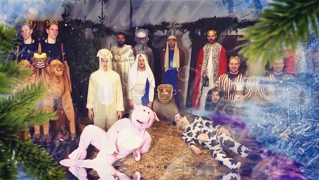 Hokejová reprezentace přeje fanouškům pěkné Vánoce. Hokejová reprezentace přeje fanouškům pěkné Vánoce.