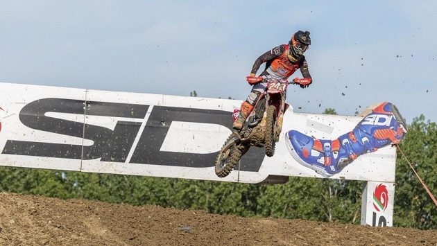 Slovinský motokrosař Tim Gajser při závodu MS v italské Imole. Slovinský motokrosař Tim Gajser při závodu MS v italské Imole.