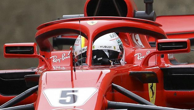 Německý pilot Sebastian Vettel vyrazí v neděli do Velké ceny Ázerbájdžánu z první pozice na startovním roštu. Německý pilot Sebastian Vettel vyrazí v neděli do Velké ceny Ázerbájdžánu z první pozice na startovním roštu.