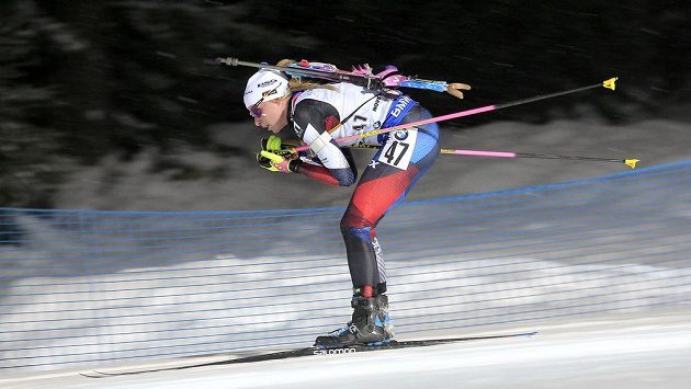 Markéta Davidová při sprintu ve SP v německém Oberhofu. Markéta Davidová při sprintu ve SP v německém Oberhofu.