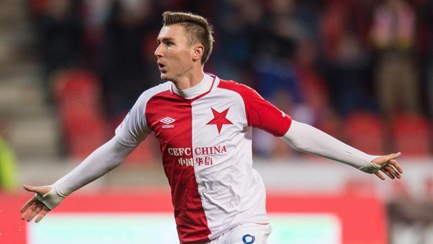 Jaromír Zmrhal ze Slavie Praha se raduje z branky, kterou vstřelil Slovácku. Jaromír Zmrhal ze Slavie Praha se raduje z branky, kterou vstřelil Slovácku.