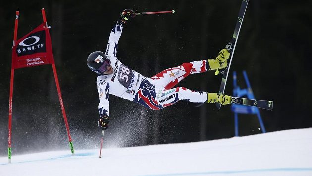 Moment, který připravil Kryštofa Krýzla o ZOH v Pchjongčchangu. Při pádu v prvním kole obřího slalomu v Ga-Pa si český reprezentant přetrhl vaz v koleni. Moment, který připravil Kryštofa Krýzla o ZOH v Pchjongčchangu. Při pádu v prvním kole obřího slalomu v Ga-Pa si český reprezentant přetrhl vaz v koleni.