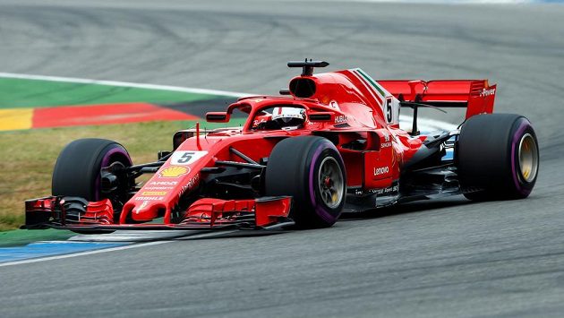 Z prvního místa do nedělní Velké ceny Německa formule 1 odstartuje domácí Sebastian Vettel. Z prvního místa do nedělní Velké ceny Německa formule 1 odstartuje domácí Sebastian Vettel.