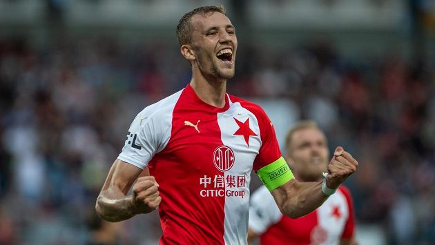 Jeden z klíčových hráčů Slavie Tomáš Souček podle všeho zůstává ve vršovickém klubu. Jeden z klíčových hráčů Slavie Tomáš Souček podle všeho zůstává ve vršovickém klubu.