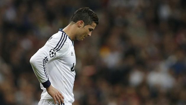 Smutný Cristiano Ronaldo Smutný Cristiano Ronaldo