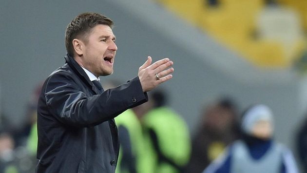 Trenér lotyšských fotbalistů Marians Pahars Trenér lotyšských fotbalistů Marians Pahars