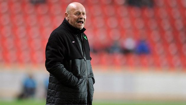 Trenér Slavie Miroslav Koubek Trenér Slavie Miroslav Koubek