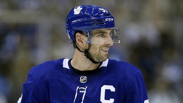 Útočník John Tavares byl jmenován kapitánem Toronta Útočník John Tavares byl jmenován kapitánem Toronta
