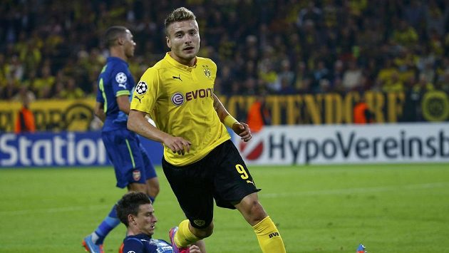 Ciro Immobile poté, co dal první gól Dortmundu proti Arsenalu. Ciro Immobile poté, co dal první gól Dortmundu proti Arsenalu.