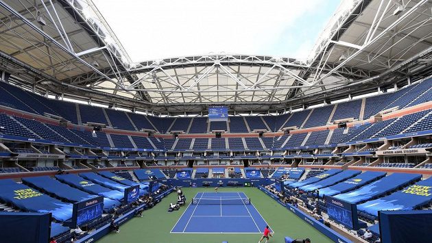 Do hledišť při US Open budou moci jen diváci s očkováním proti covidu. Do hledišť při US Open budou moci jen diváci s očkováním proti covidu.