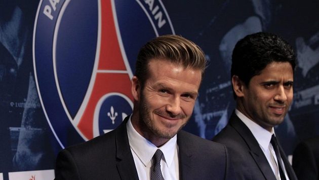 Fotbalista David Beckham (vlevo) se rozhodl, že po sezóně ukončí kariéru. Fotbalista David Beckham (vlevo) se rozhodl, že po sezóně ukončí kariéru.