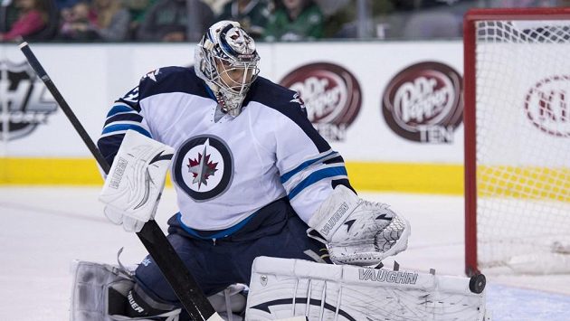 Gólman Winnipegu Ondřej Pavelec vychytal Dallas. Gólman Winnipegu Ondřej Pavelec vychytal Dallas.