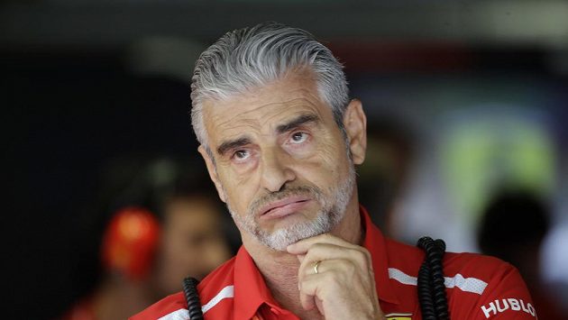 Maurizio Arrivabene skončil v pozici šéfa týmu Ferrari. Maurizio Arrivabene skončil v pozici šéfa týmu Ferrari.
