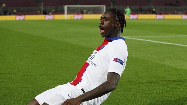 Třetí gól PSG proti Barceloně přidal Moise Kean. Třetí gól PSG proti Barceloně přidal Moise Kean.