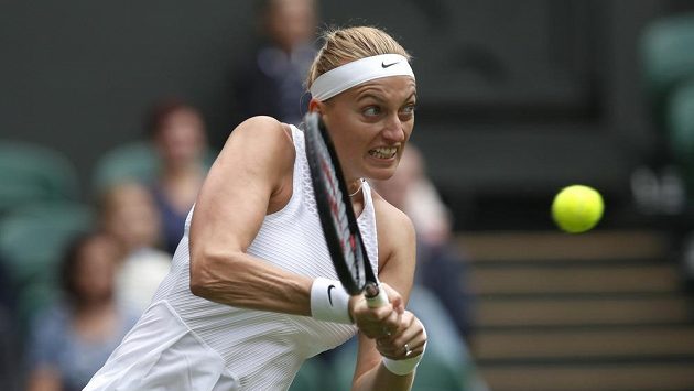 Petra Kvitová ve Wimbledonu proti Sloane Stephensové. Petra Kvitová ve Wimbledonu proti Sloane Stephensové.