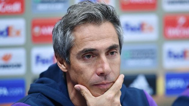Trenér Fiorentiny Paulo Sousa na tiskové konferenci před utkáním Evropské ligy s Libercem. Trenér Fiorentiny Paulo Sousa na tiskové konferenci před utkáním Evropské ligy s Libercem.